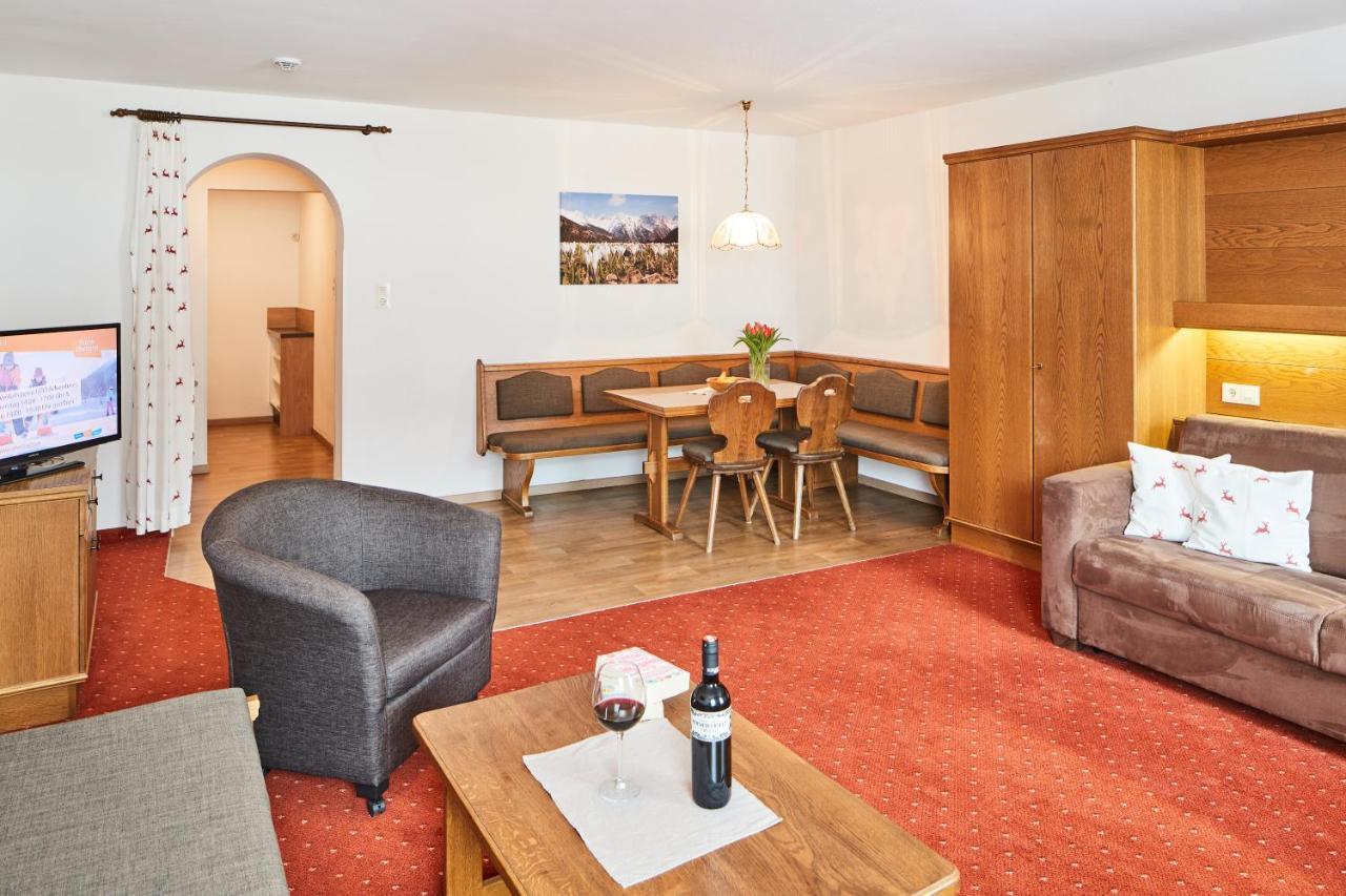 Appartements Sailer Prutz Exterior photo